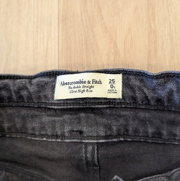 Abercrombie & Fitch Black Double Waist Band Ankle Straight Ultra High Ri… - Picture 7 of 8